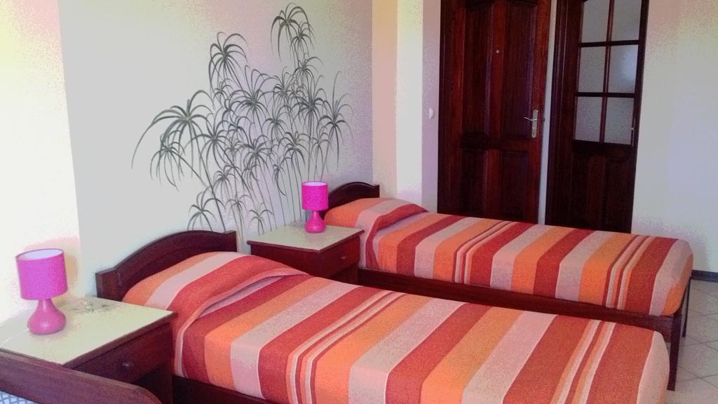 Casa Comba Bed & Breakfast Mindelo Room photo