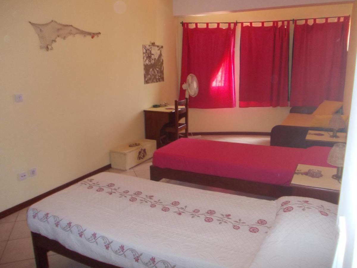 Casa Comba Bed & Breakfast Mindelo Exterior photo
