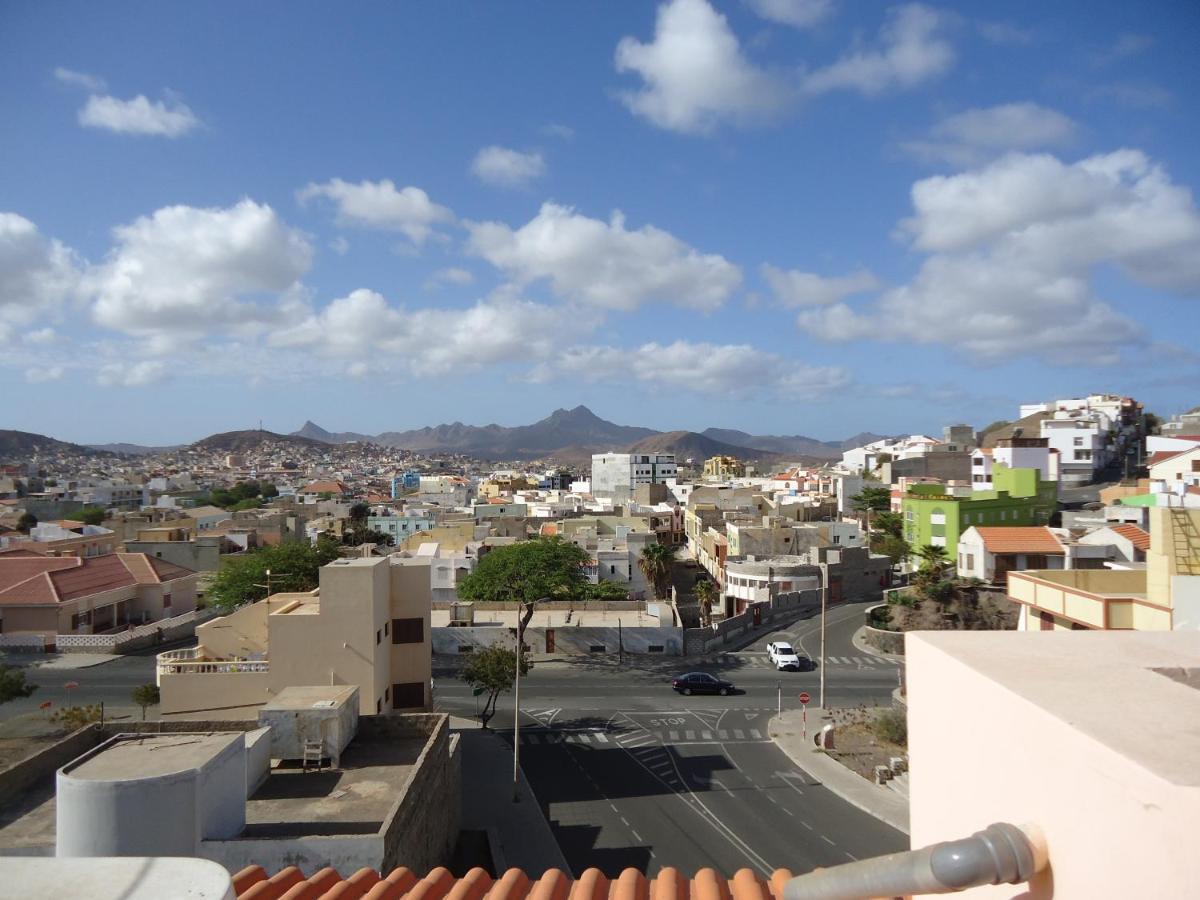 Casa Comba Bed & Breakfast Mindelo Exterior photo